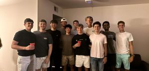 Bilde av Fabian med venner på college i USA.